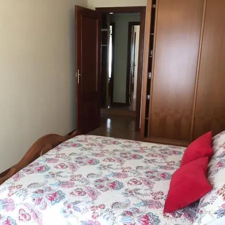 Delia * Onís